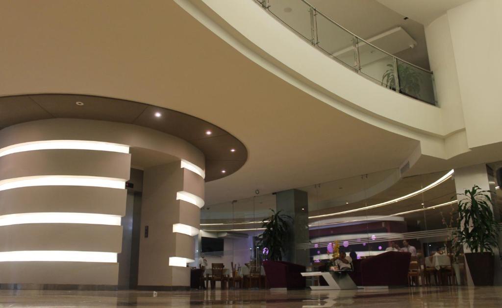 Hotel Atrium Plaza Barranquilla  Bagian luar foto