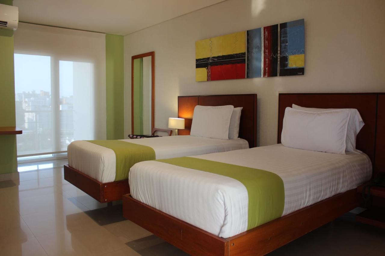 Hotel Atrium Plaza Barranquilla  Bagian luar foto